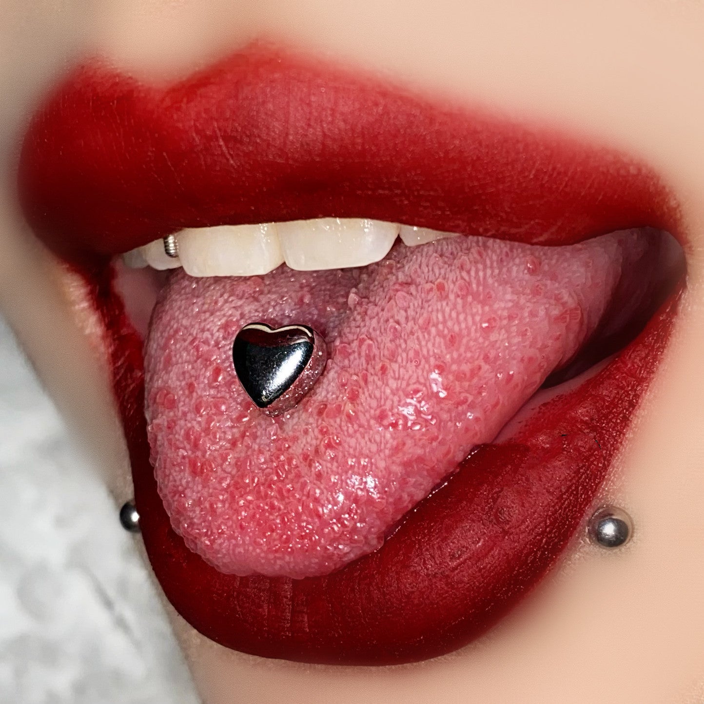 Satan's Children Guard Sweet Tongue Nails