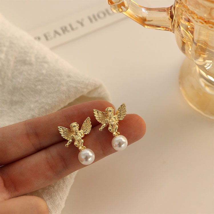 Gentle Lady Pearl Art Port Style Earrings Earrings Women