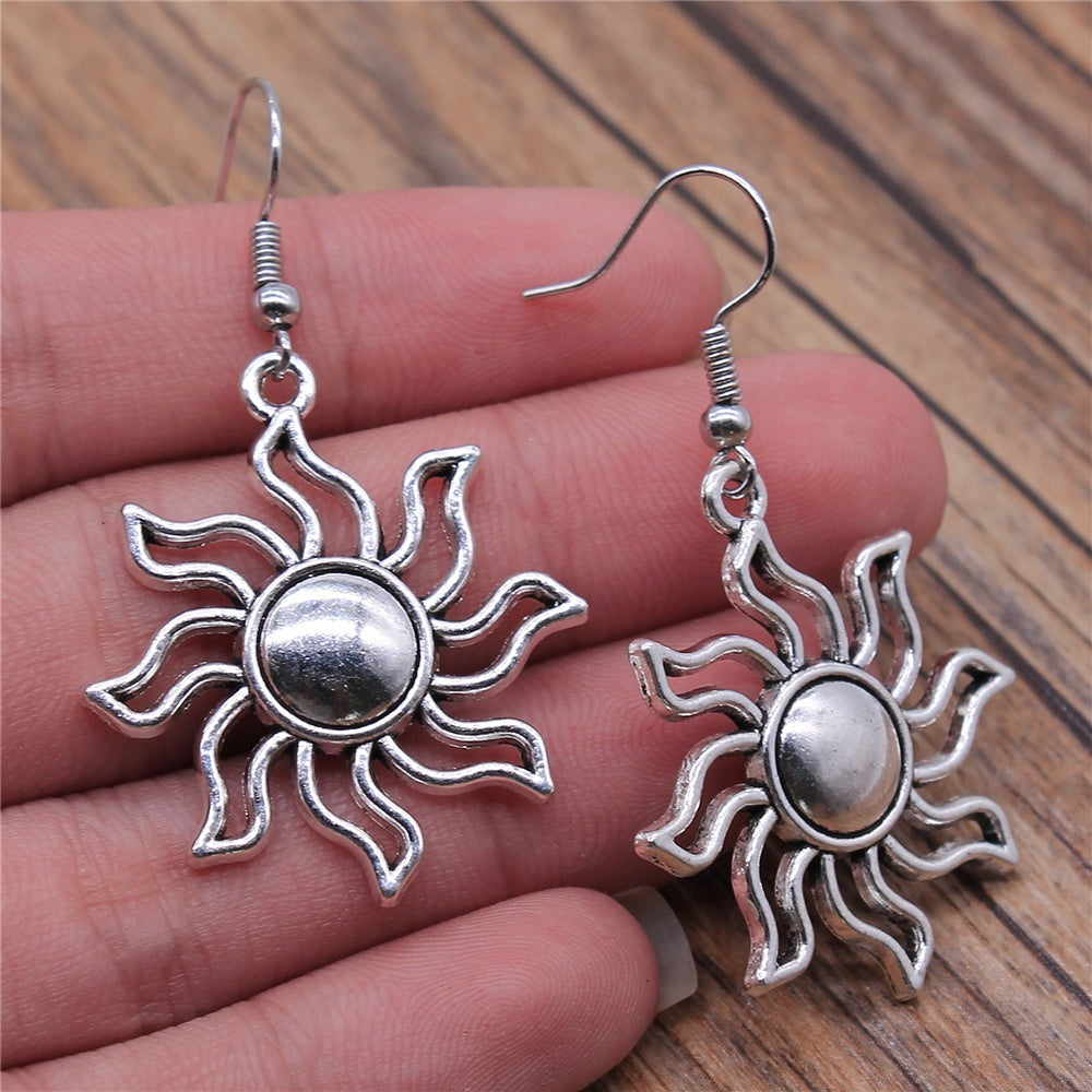 European And American Style Simple Personality Earrings Women Moon Sun Planet Lightning Earrings
