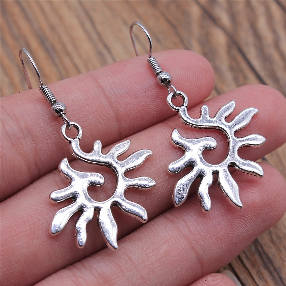 European And American Style Simple Personality Earrings Women Moon Sun Planet Lightning Earrings