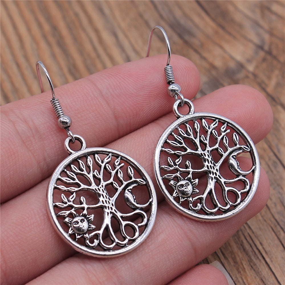European And American Style Simple Personality Earrings Women Moon Sun Planet Lightning Earrings