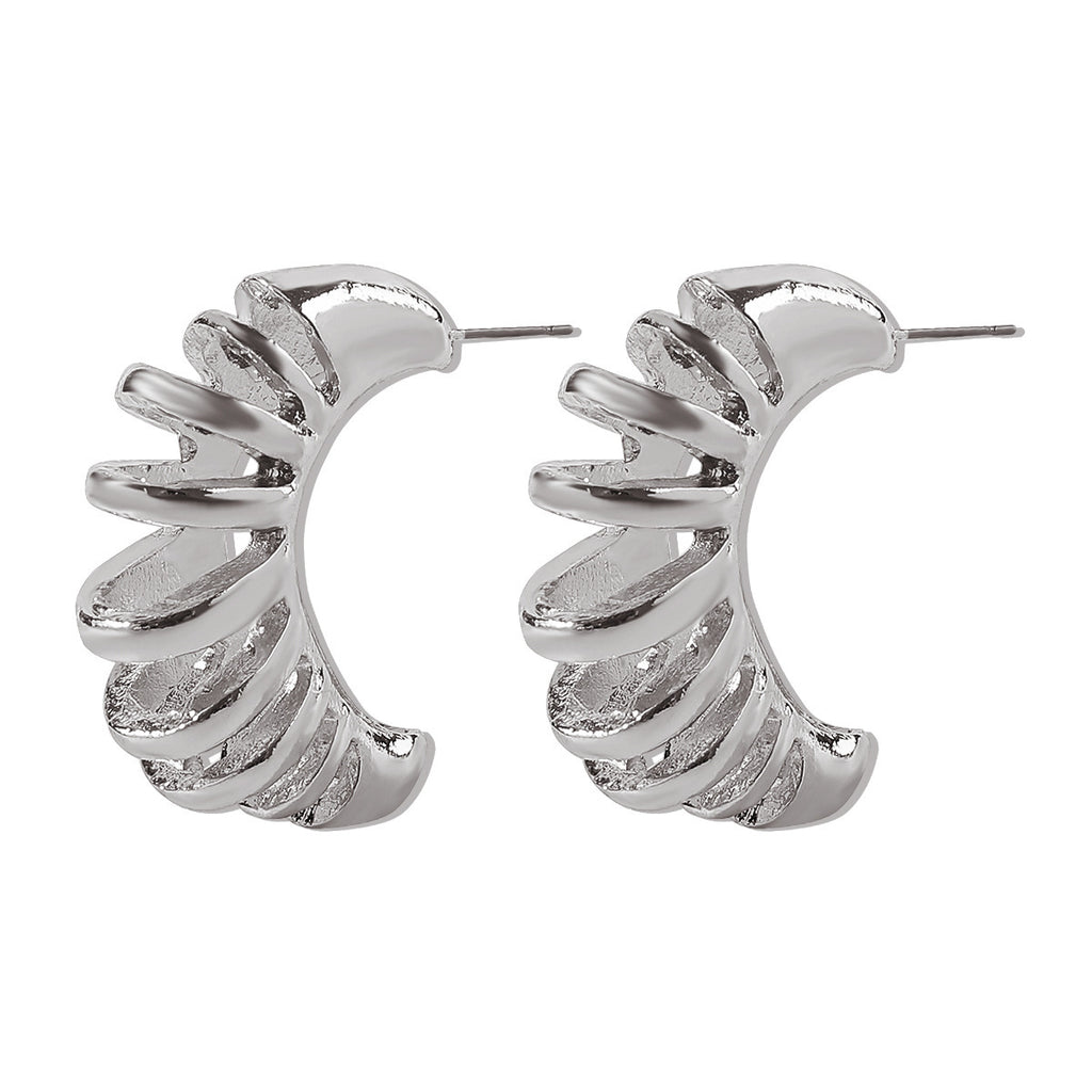 Cold Style Retro Hollow Stud Earrings Women