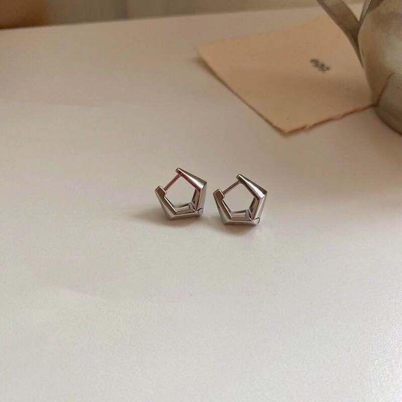 European And American Style Metal Geometric Earrings Women Simple