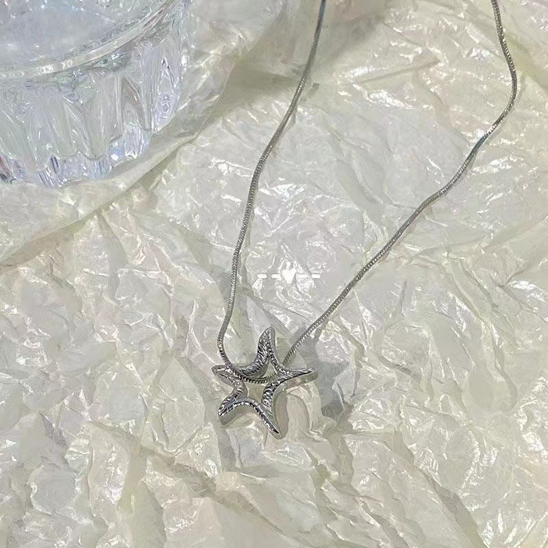 Silver Starfish Style High Sense Autumn And Winter New Necklace For Women