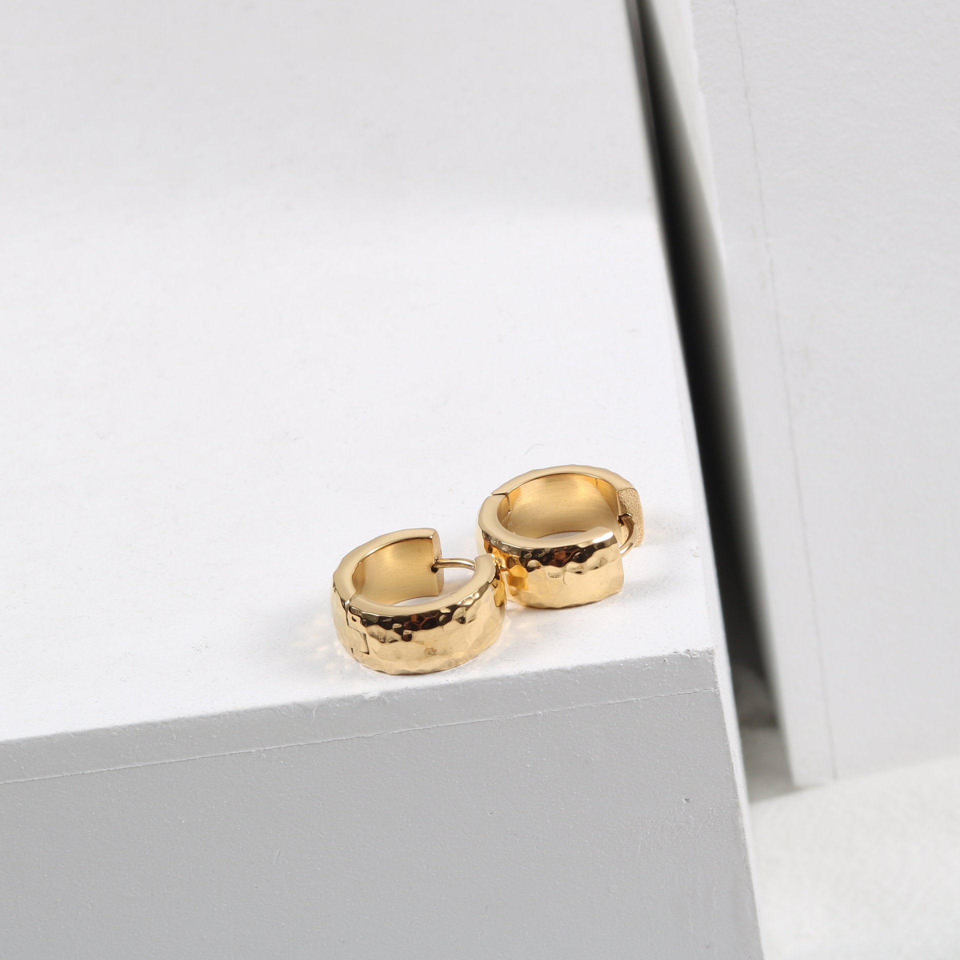 Retro Hong Kong Style Sense Dignified Earrings For Women