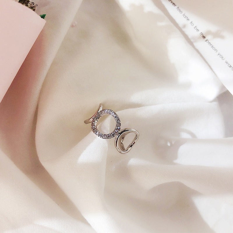 Dignified Hollow Circle Simple Cold Style Ring For Women