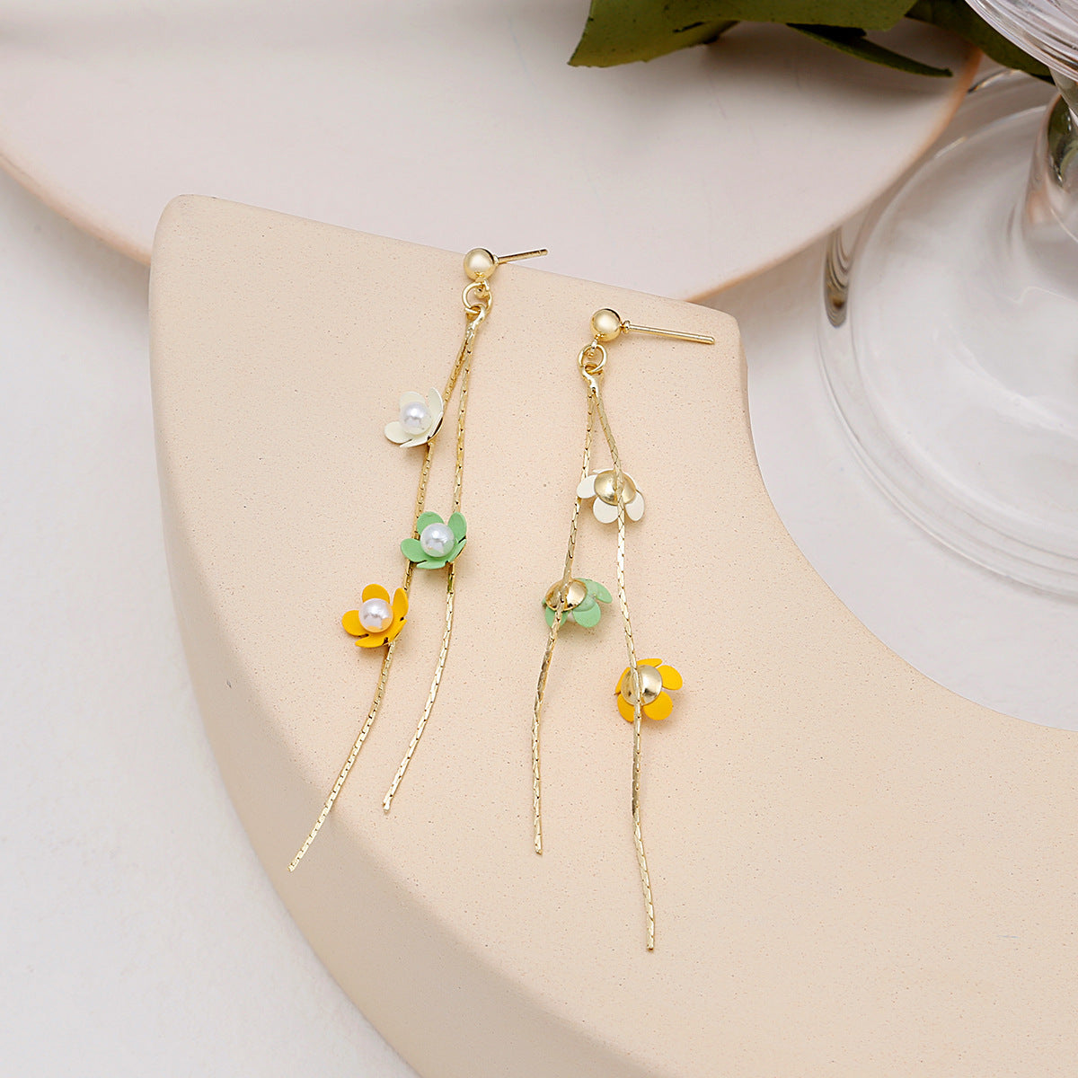 Korean Style Small h Color Pearl Flower Line Earrings Women