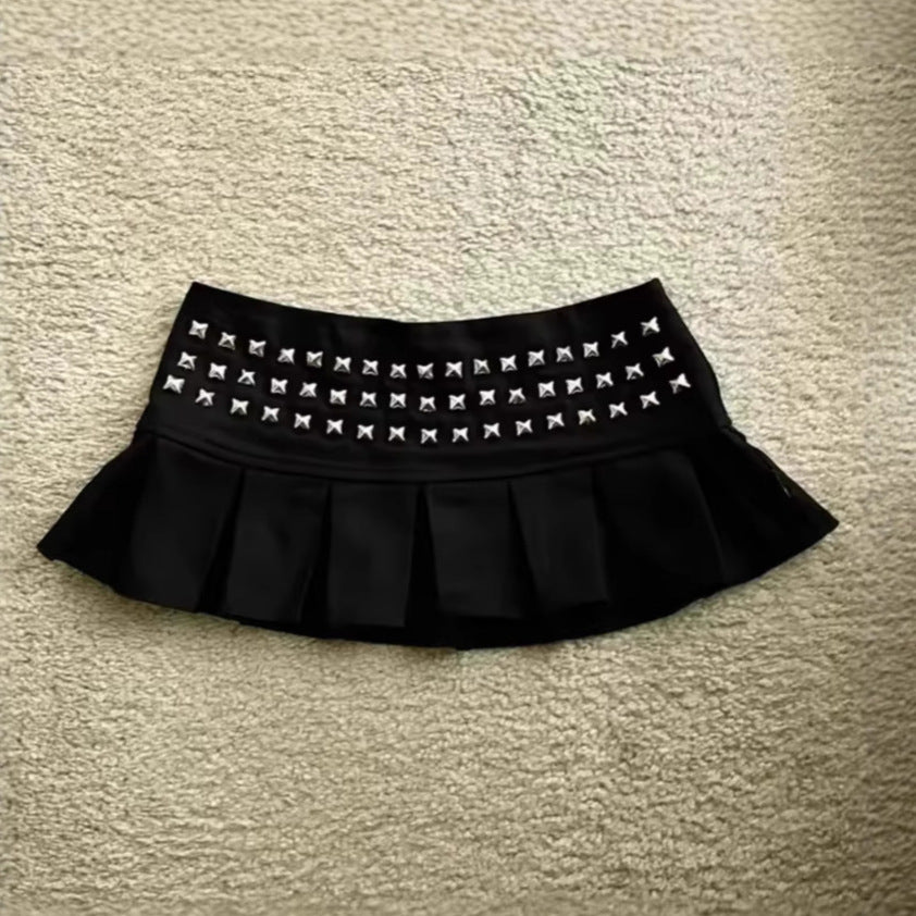 New Hot Drilling Pleated Skirt Skirt Female Summer Cool