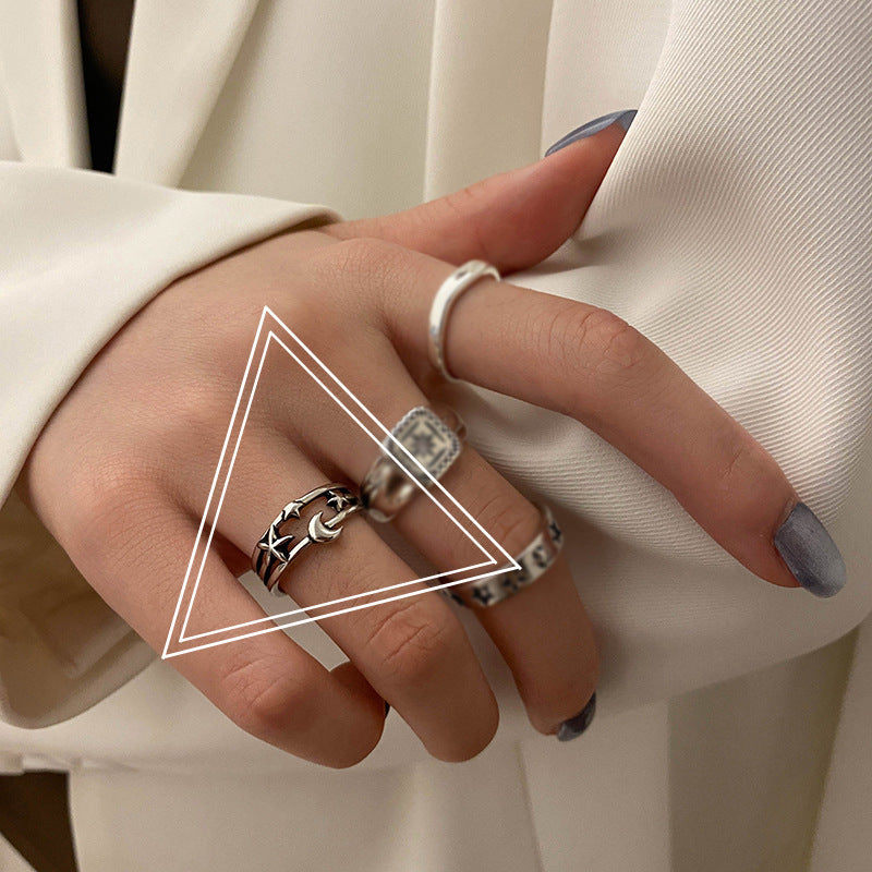 Frigid Wind Star Moon Retro Old Ring Women