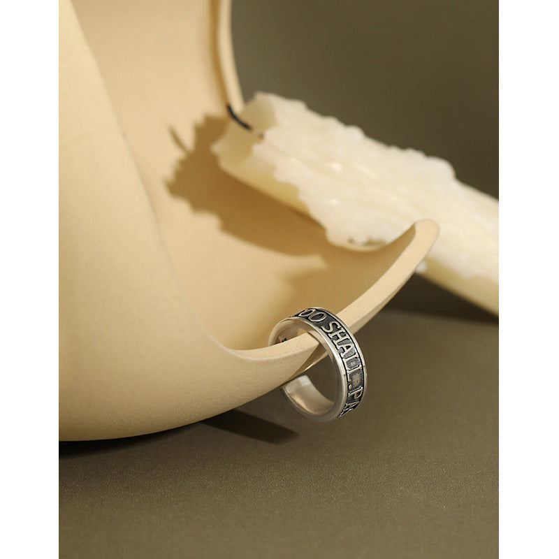 Frosty Wind Vintage Old English Ring