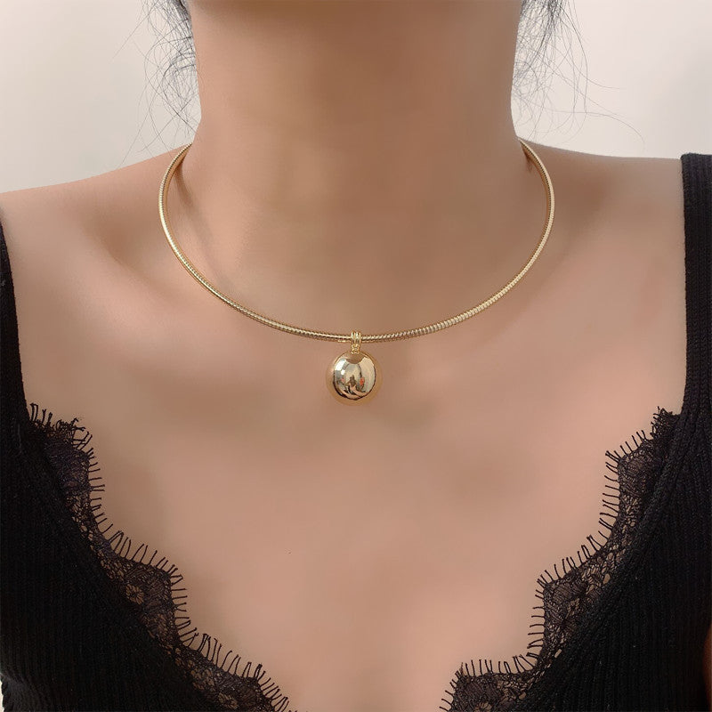 New Retro Hong Kong Style Metal Ball Necklace Women