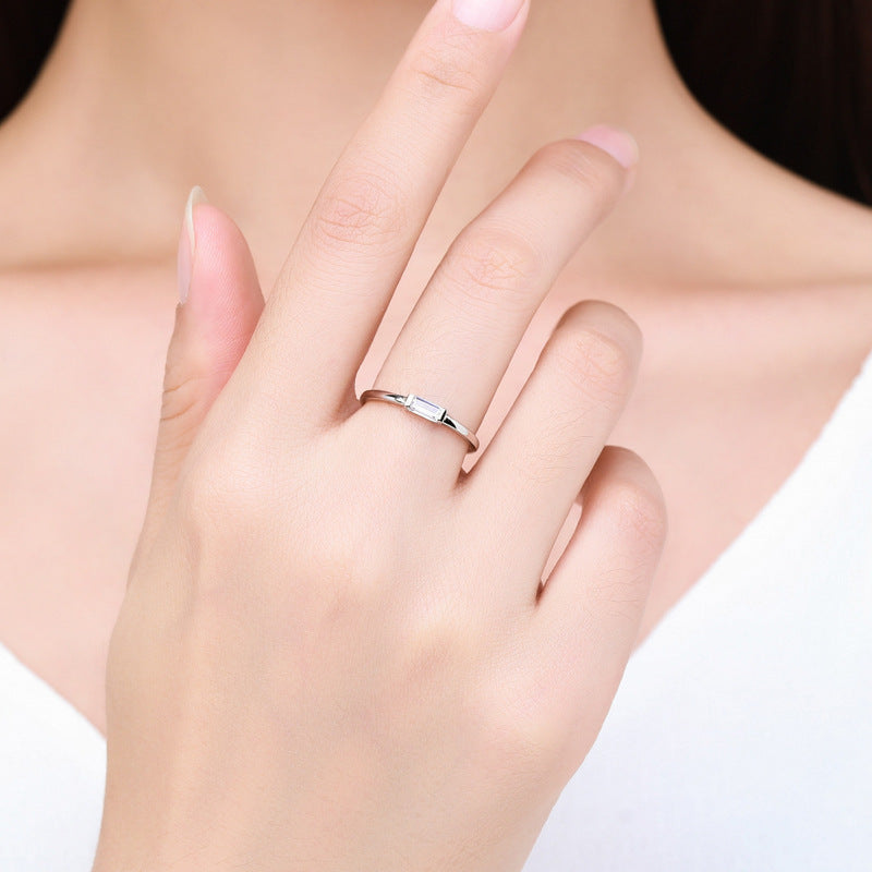Simple Cold Style Zircon Ring Women