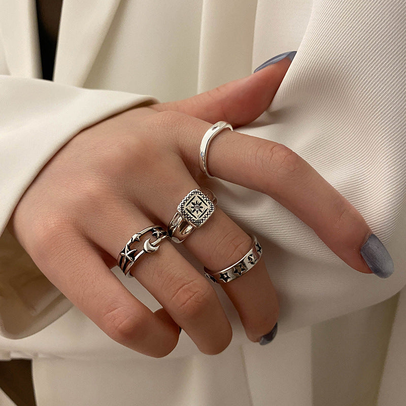 Frigid Wind Star Moon Retro Old Ring Women